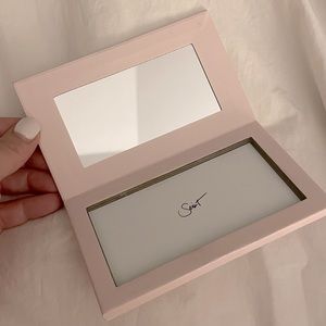 Seint makeup Magnetic case